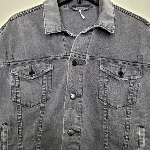 Free People Oversized Distressed Denim Trucker Jacket Size S/XS - Picture 4 of 12